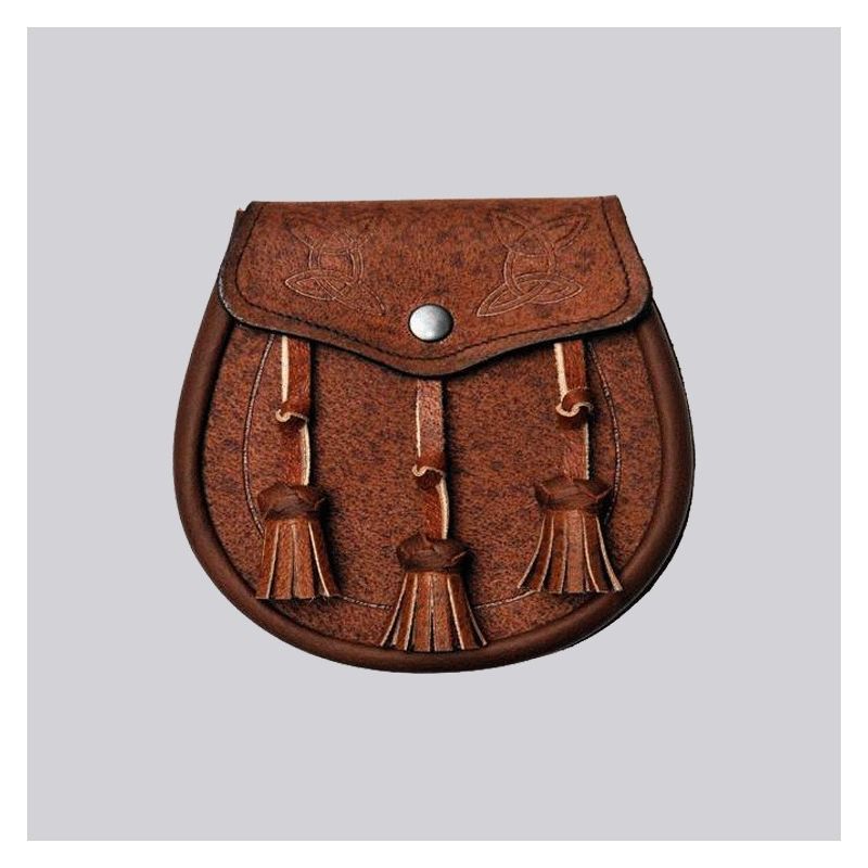 Khaki Twin Swirl Celtic Embossed Leather Sporran Khaki Twin Swirl Celtic Embossed Leather Sporran